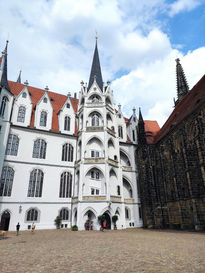 Goldrausch - Glanzvolle Ferienwohnung In Meissen Am Lutherplatz Exteriör bild